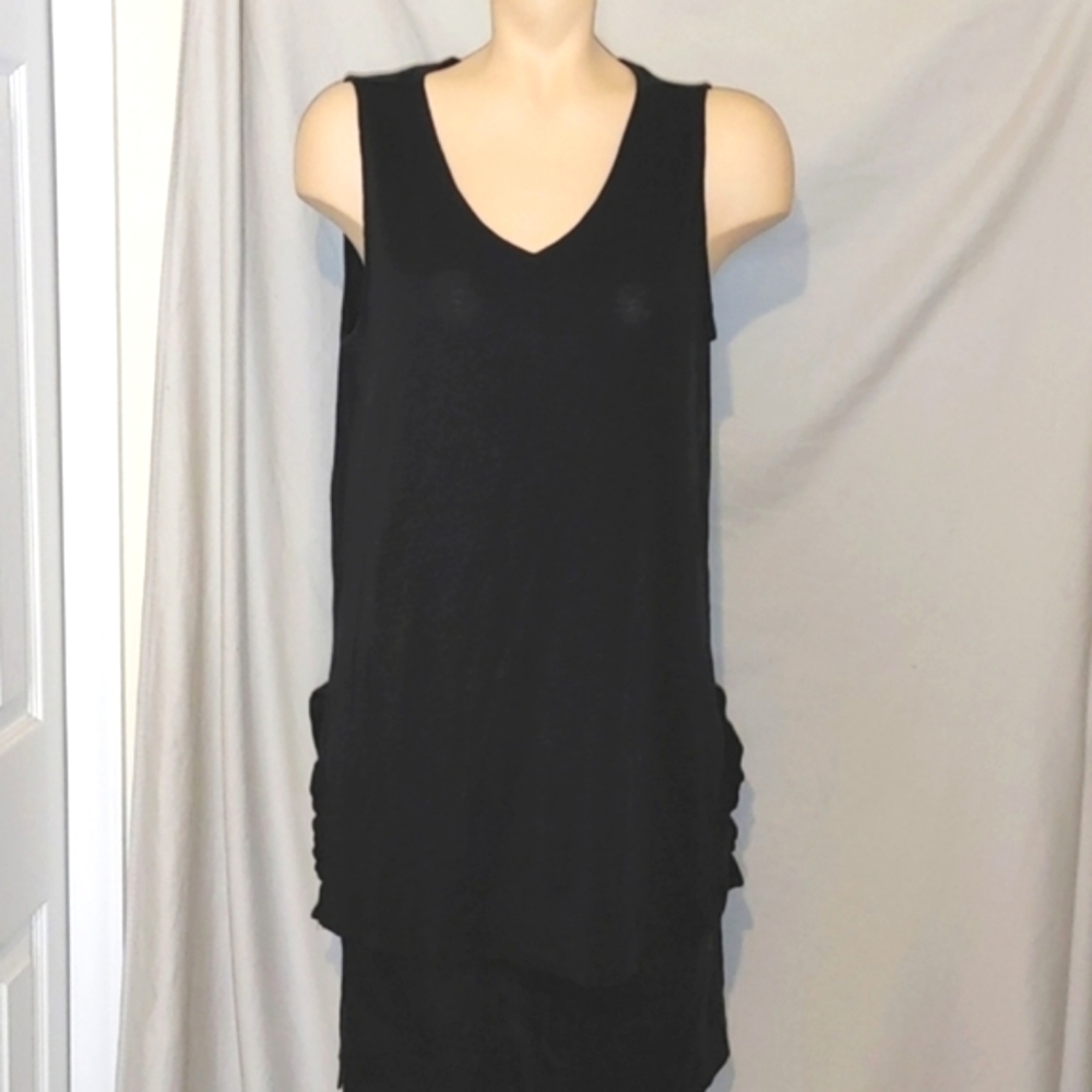J.jill black sleeveless tunic top